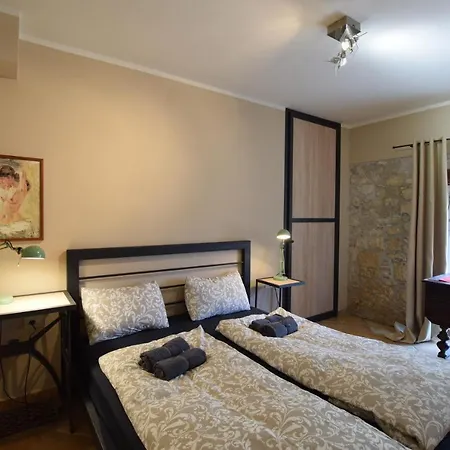 Prices Nini With Private Pool, Barbecue,bike, Fireplace, And Much 빌라 포레치