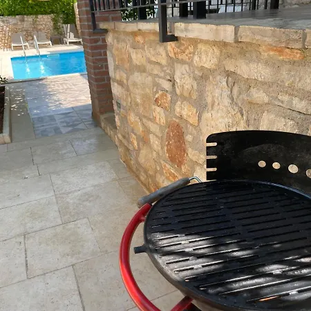 فيلة Prices Nini With Private Pool, Barbecue,bike, Fireplace, And Much *