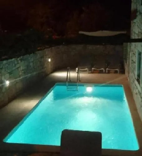 Prices Nini With Private Pool, Barbecue,bike, Fireplace, And Much Poreč