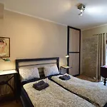 Prices Nini With Private Pool, Barbecue,bike, Fireplace, And Much וילה פורץ