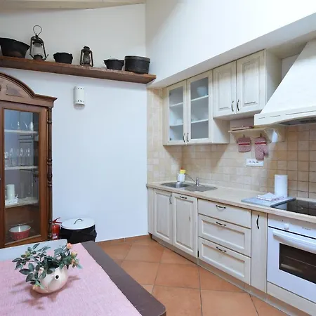 Prices Nini With Private Pool, Barbecue,bike, Fireplace, And Much Βίλα Πόρετς