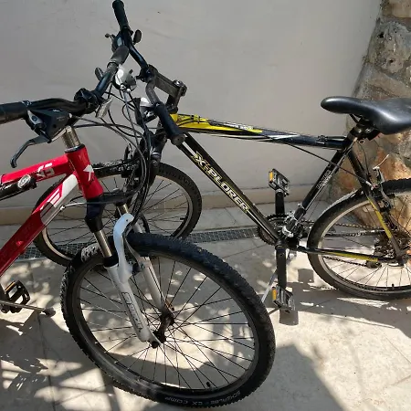 Prices Nini With Private Pool, Barbecue,bike, Fireplace, And Much *