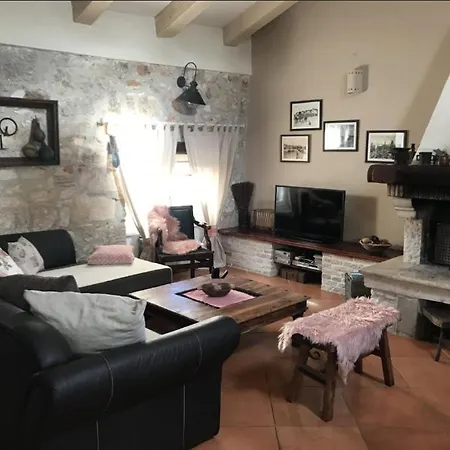 Prices Nini With Private Pool, Barbecue,bike, Fireplace, And Much Villa *