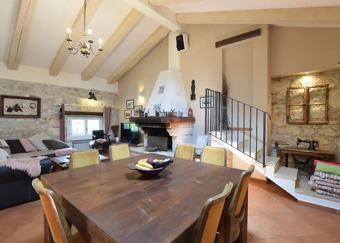 Prices Nini With Private Pool, Barbecue,bike, Fireplace, And Much Poreč
