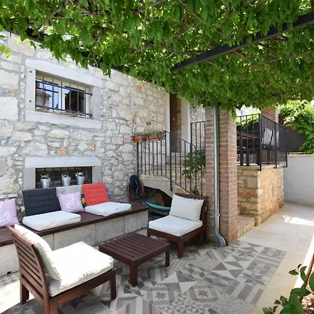 Saison Openning Prices Luxury Nini With Fireplace, Private Pool, Bikes, Barbecue And Much * Porec